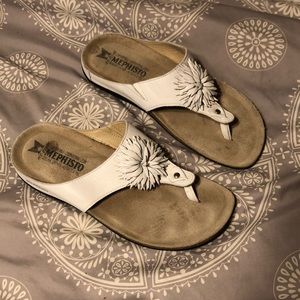 Mephisto sandals size 39